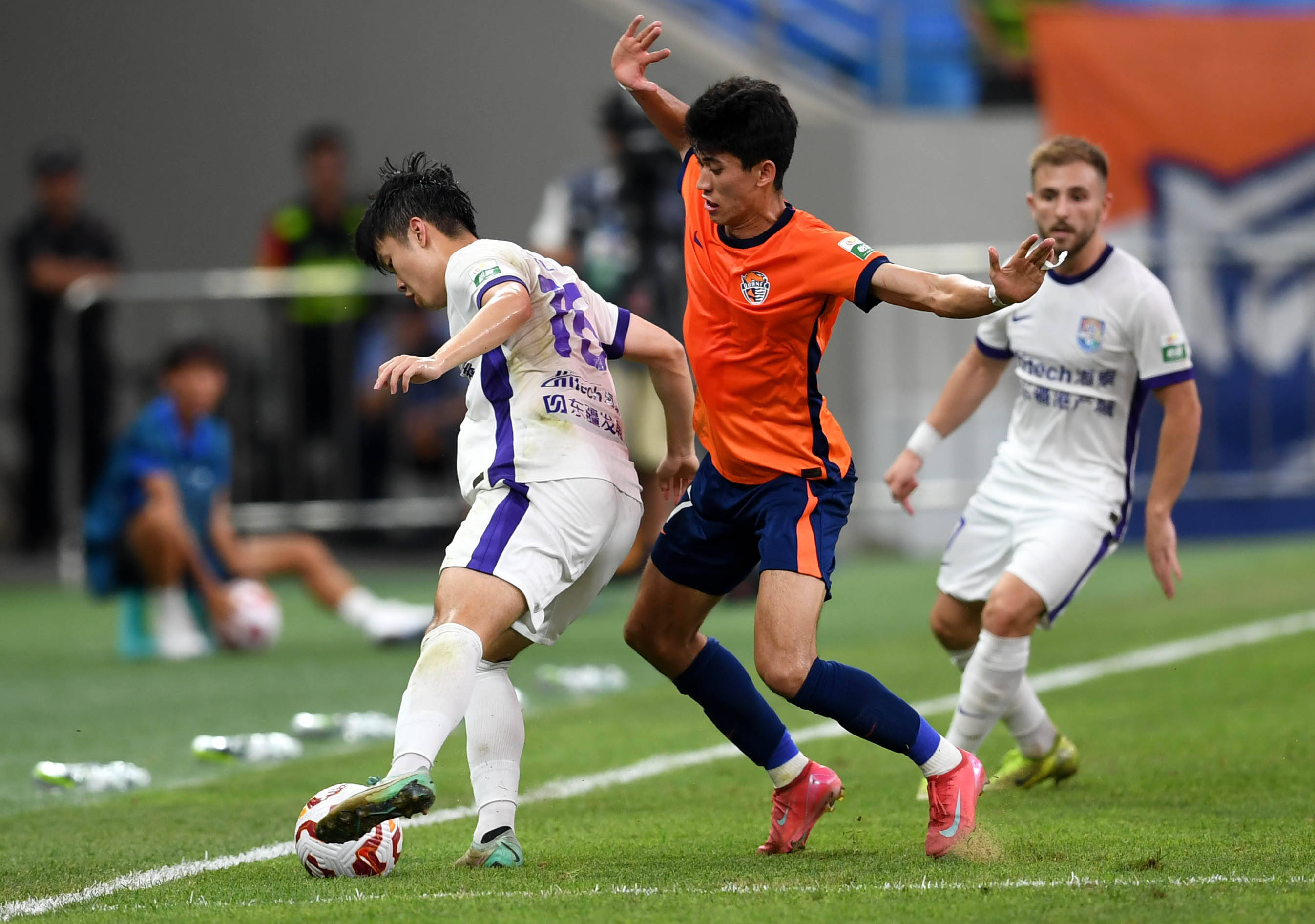 俱乐部决定 俱乐部决定