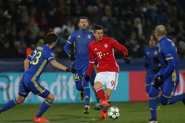 关键战役中 关键战役中