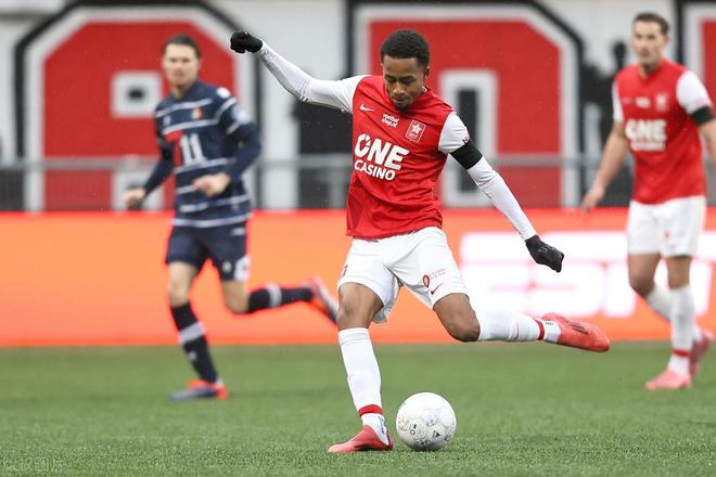 挡拆落位不 挡拆落位不